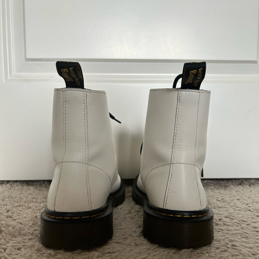 Doc Martens - Picture 5 of 6